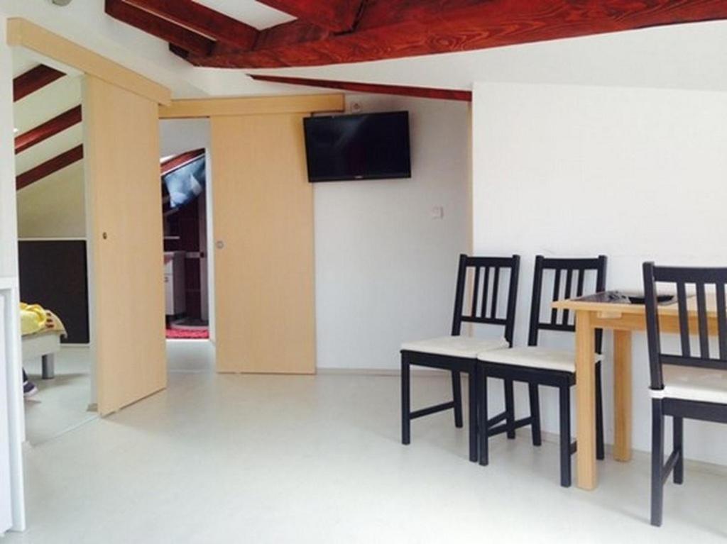Apartments With A Parking Space Lopar, Rab - 16680 Ruang foto