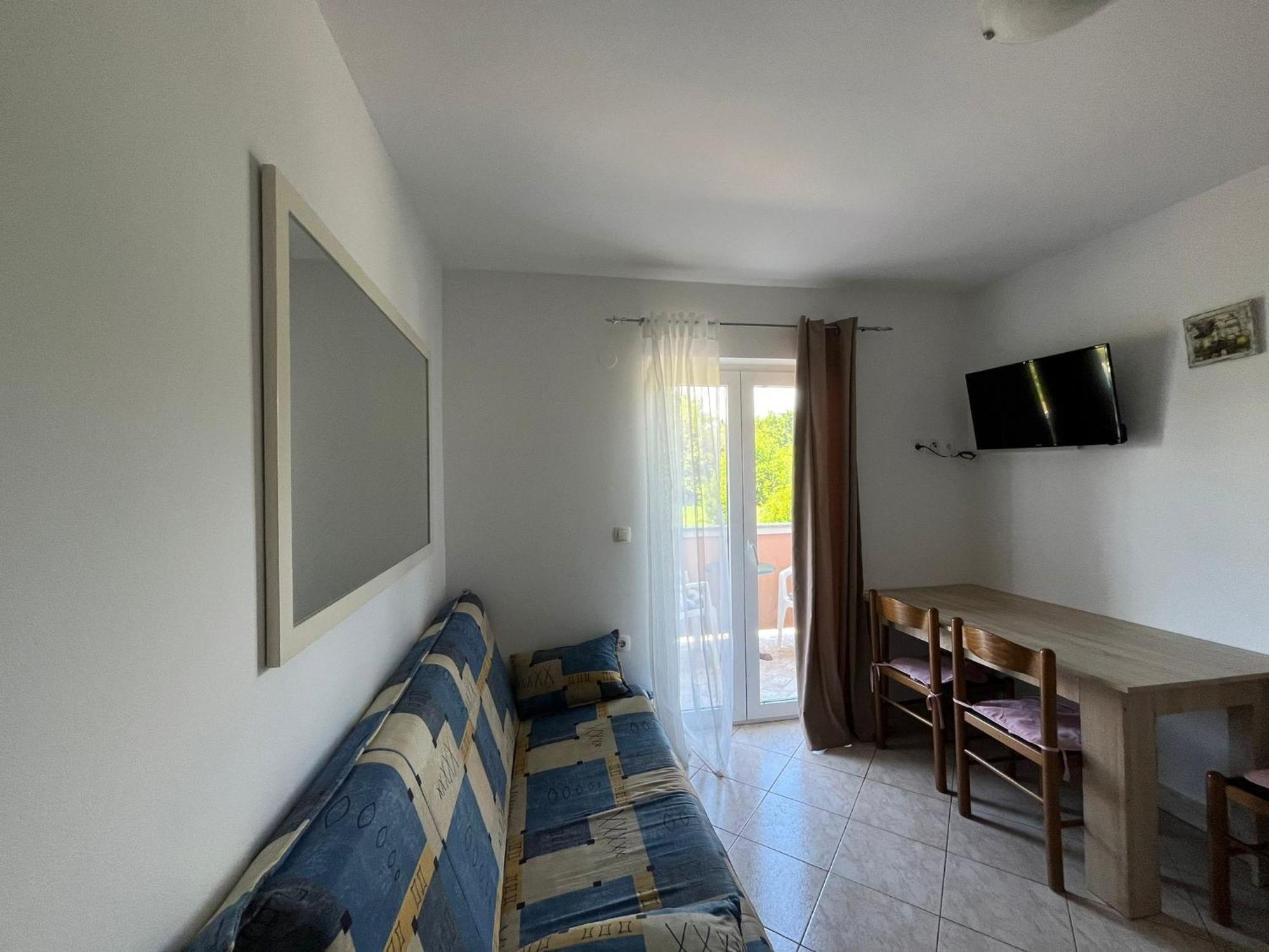 Apartments With A Parking Space Lopar, Rab - 16680 Bagian luar foto